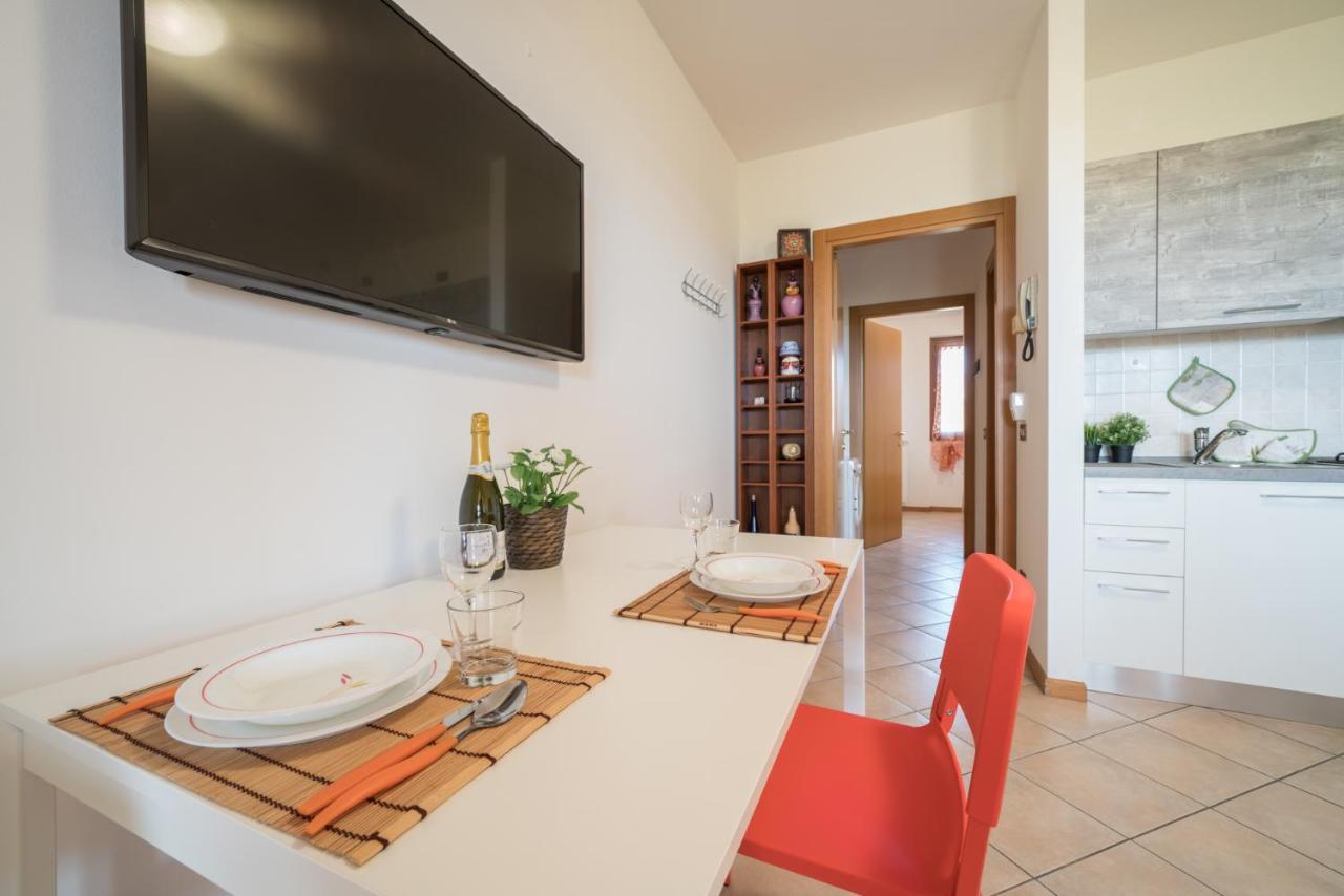 Gardappartamenti Cascinale Pool Desenzano del Garda Exteriér fotografie