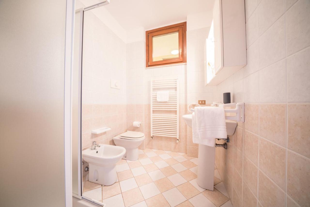 Gardappartamenti Cascinale Pool Desenzano del Garda Exteriér fotografie